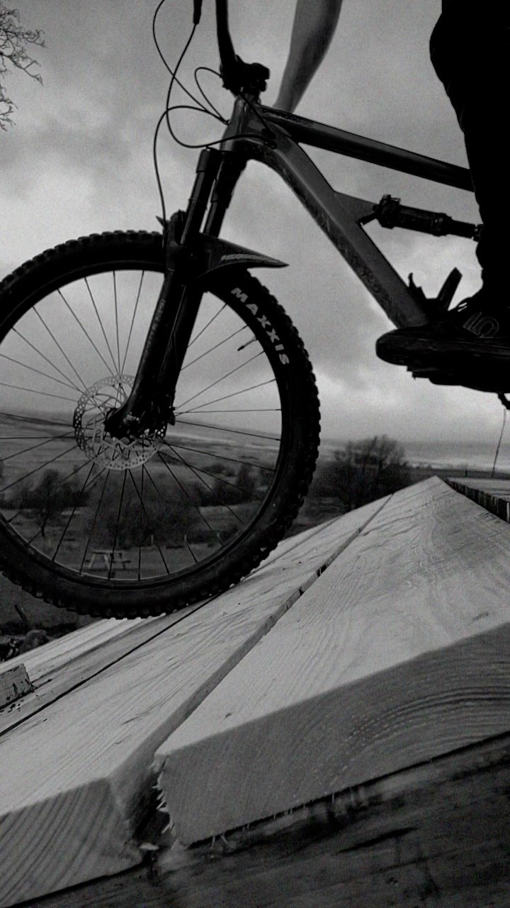 Can’t wait for everyone to see what we’ve been working on 👀😱🤫
•
#bikeranch #mtblife #whywouldyoustayanywhereelse #fuelyourstoke #northwales #mtblove